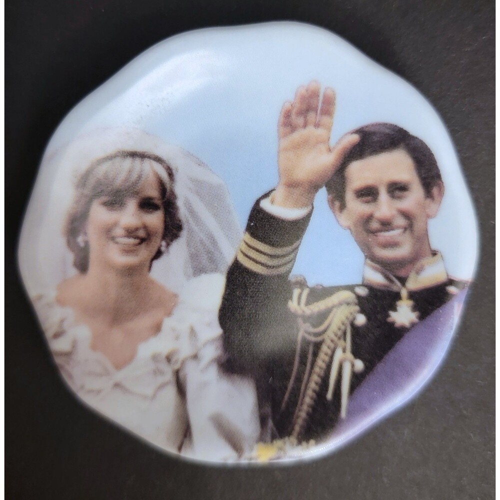 Commemorative 1981 Royal Wedding Trinket Dish - Prince Charles &Princess Diana